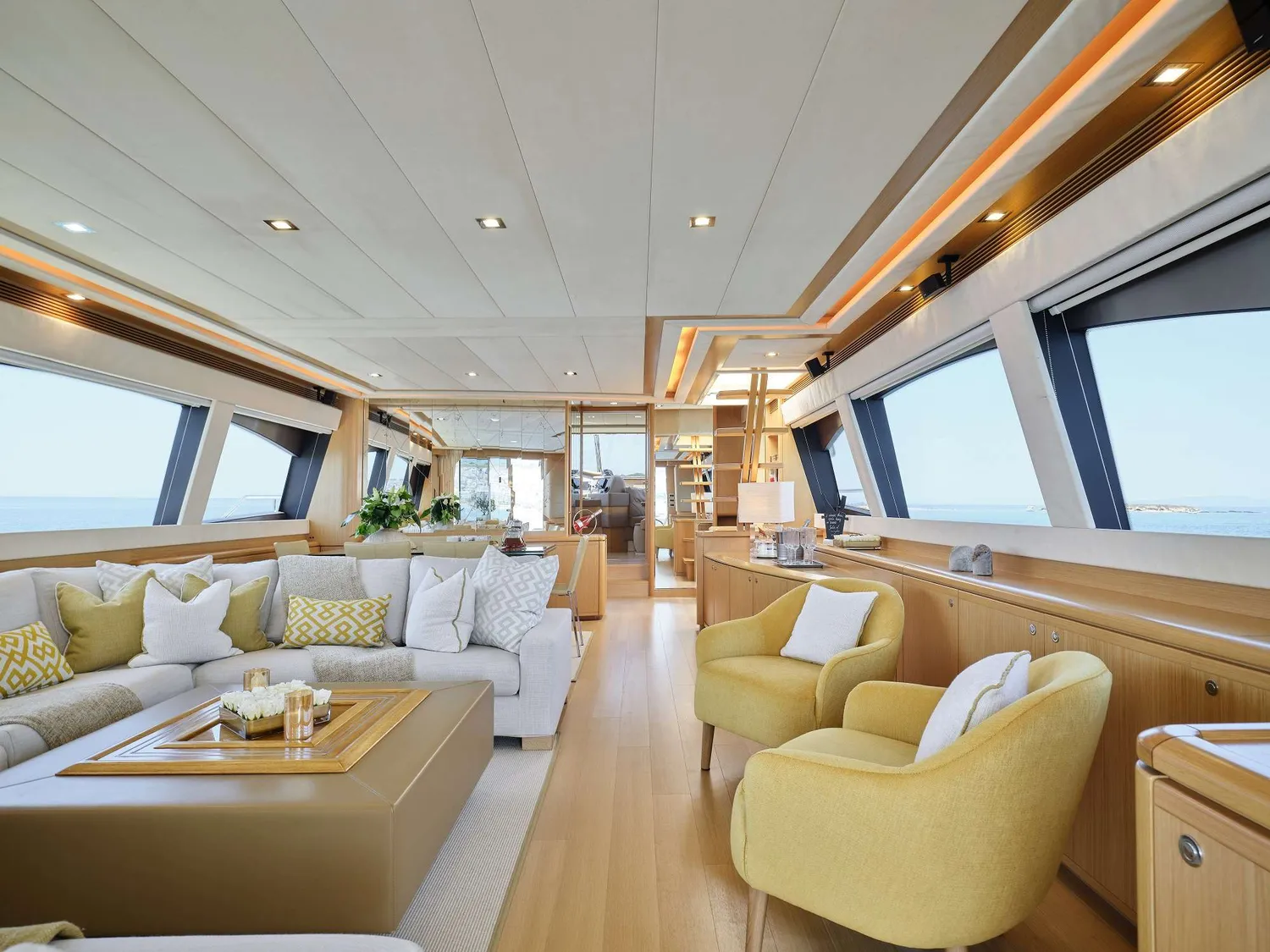 yacht-577312