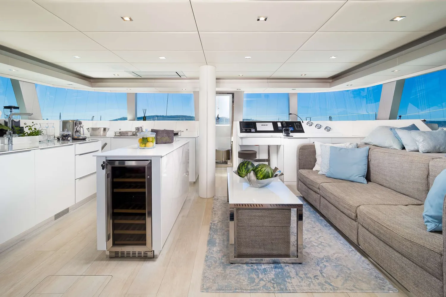 yacht-580947