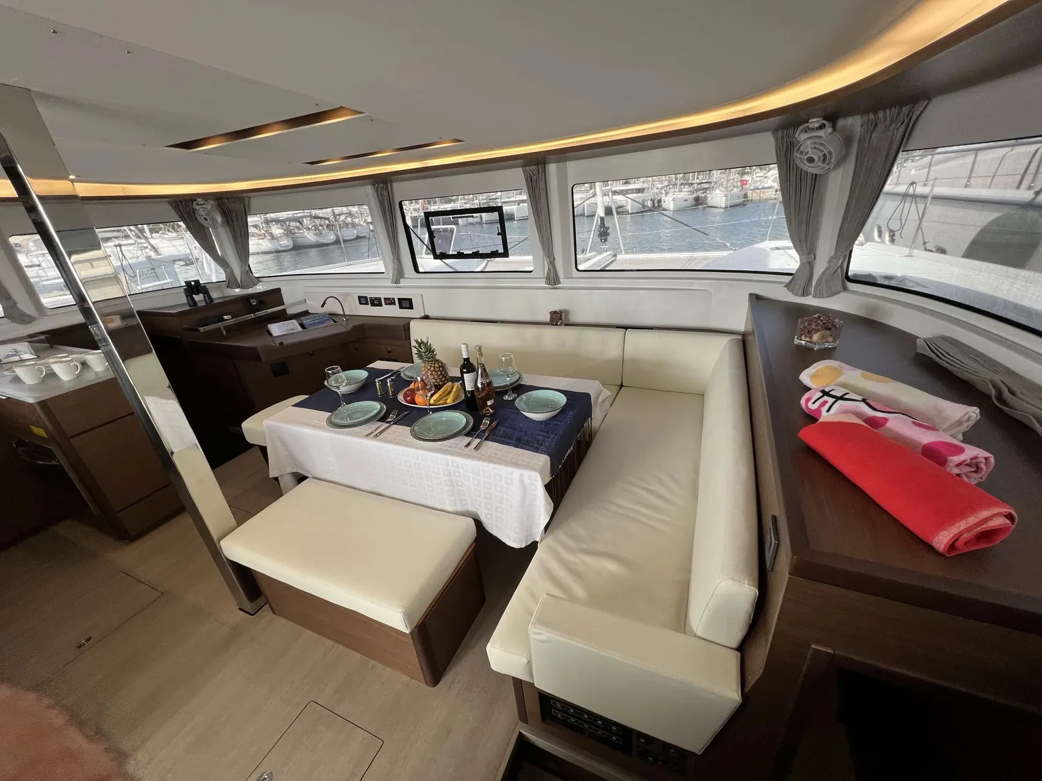 yacht-601485