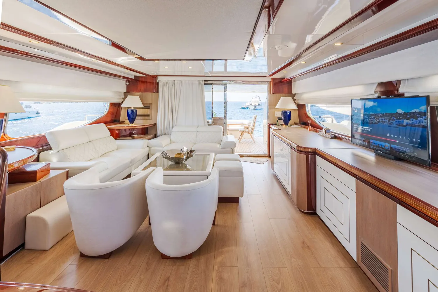 yacht-593794