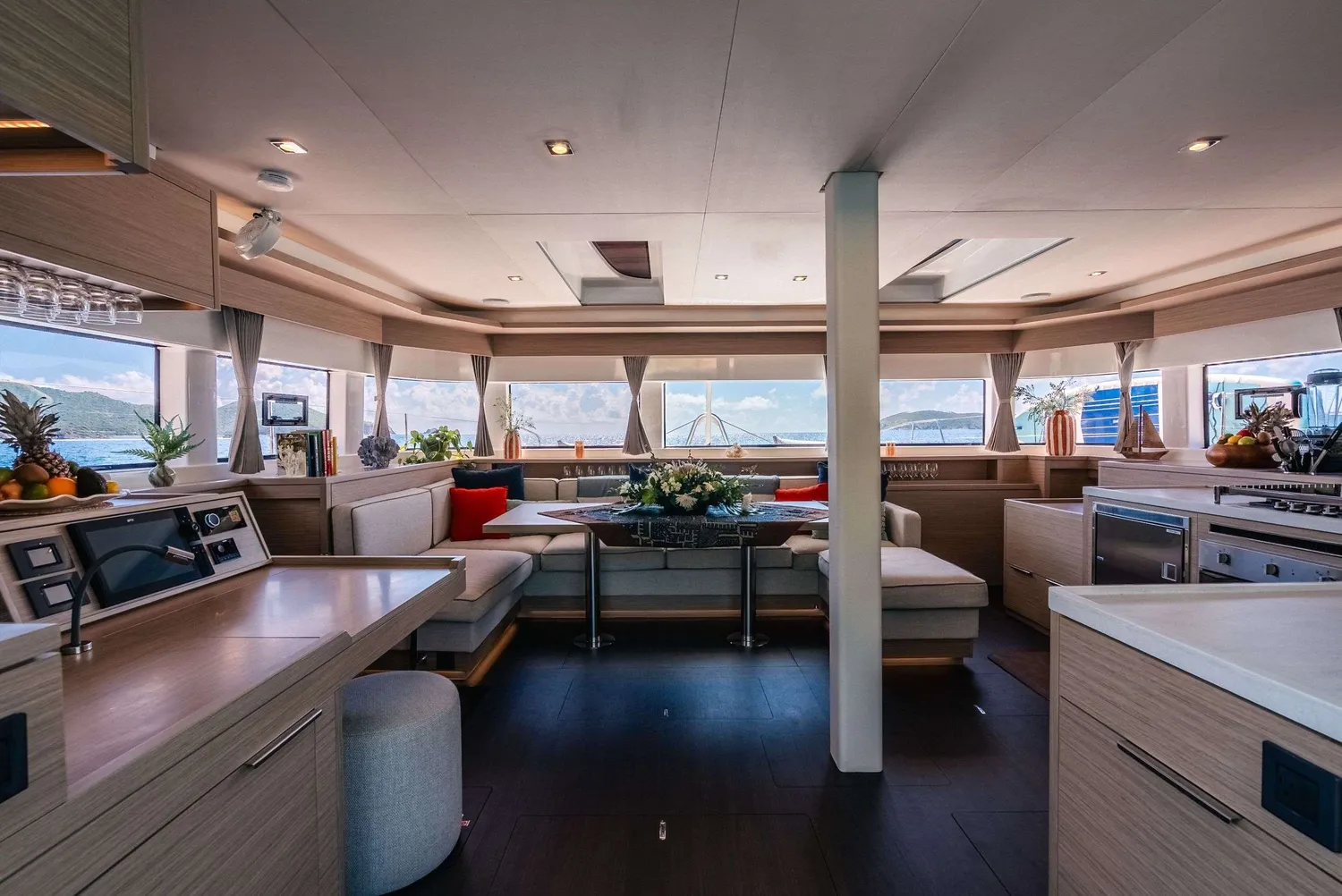 yacht-559598