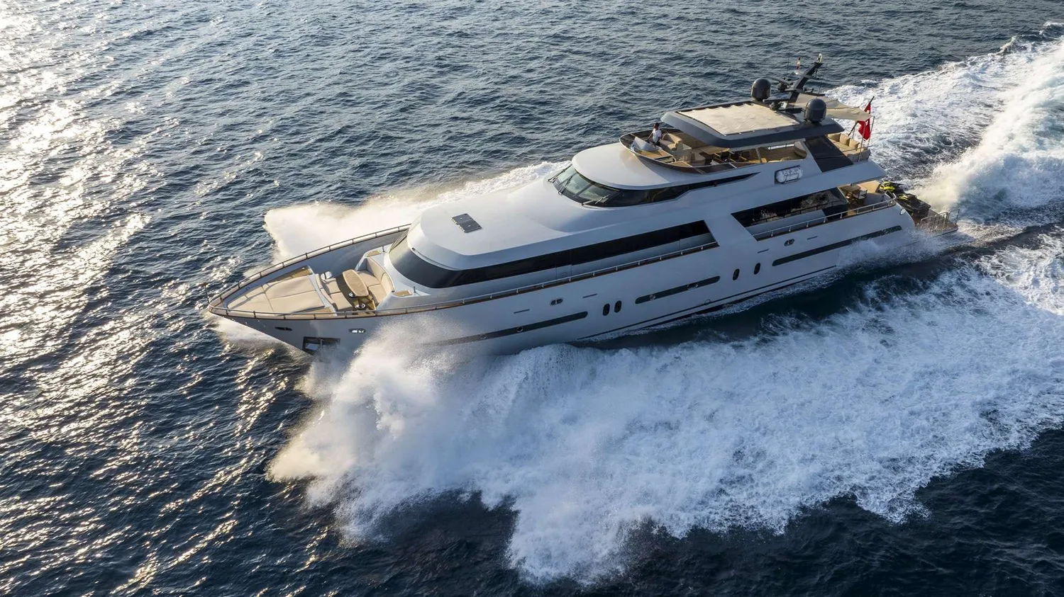 yacht-550700