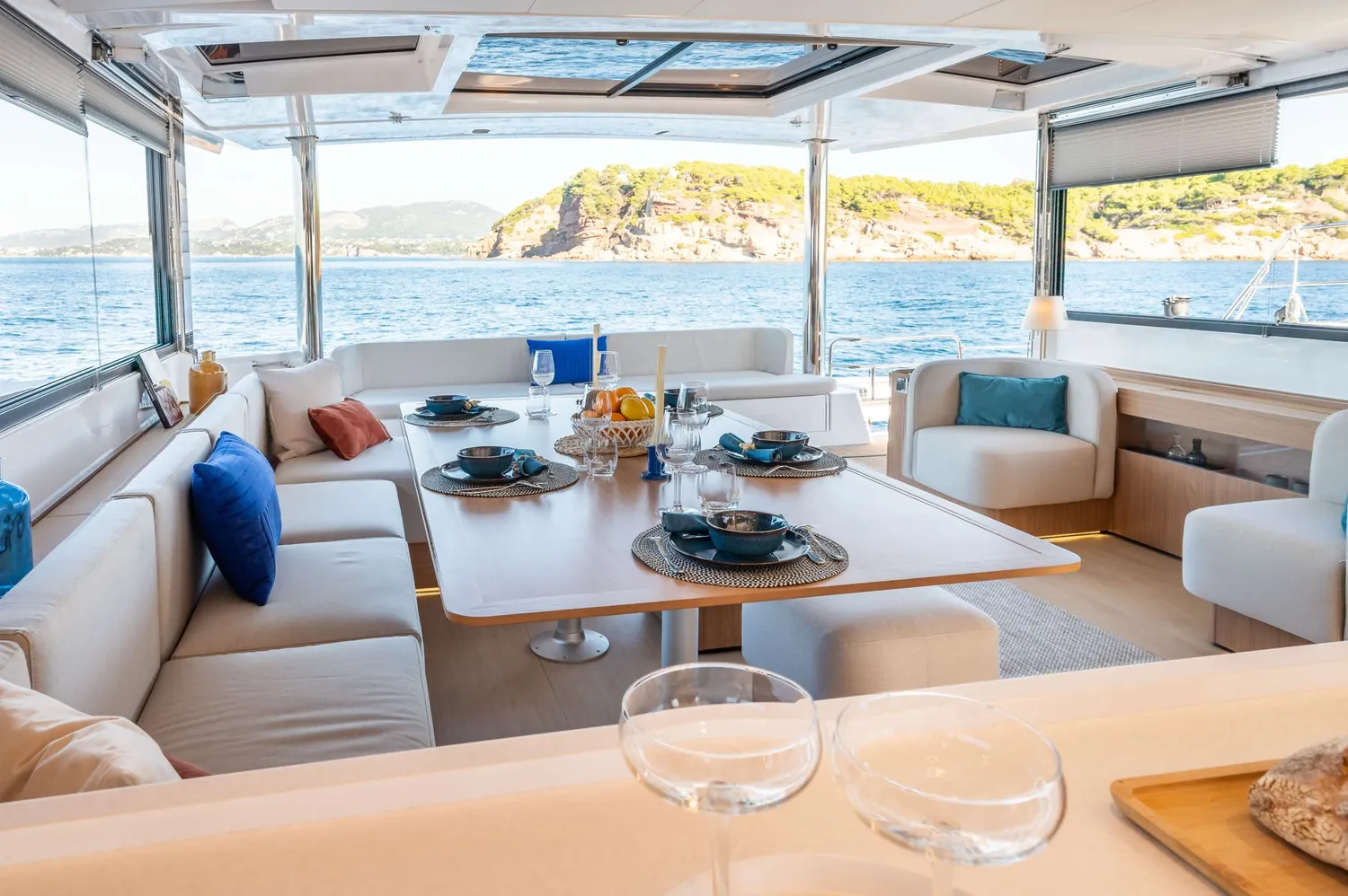 yacht-562147