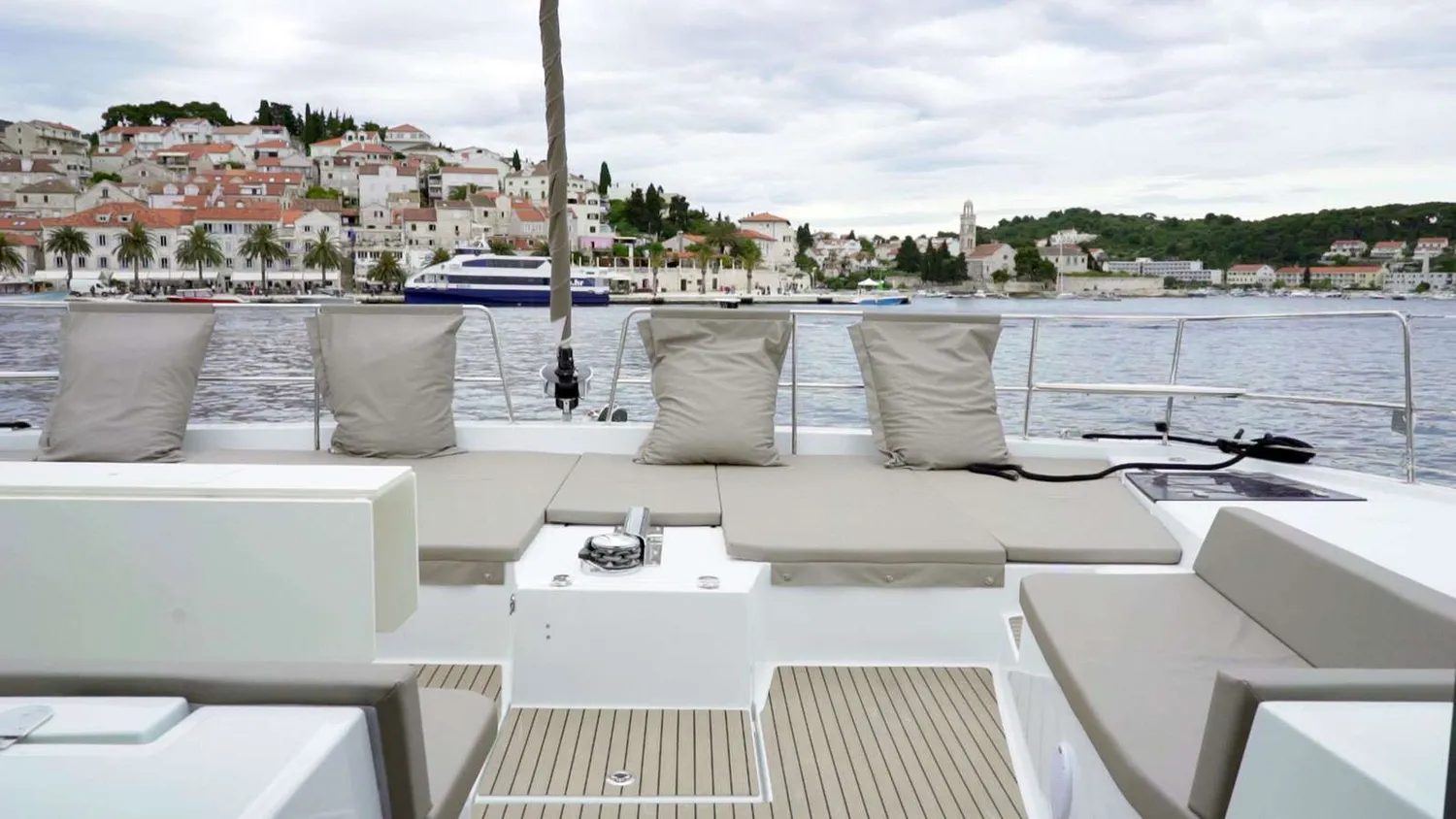 yacht-574995