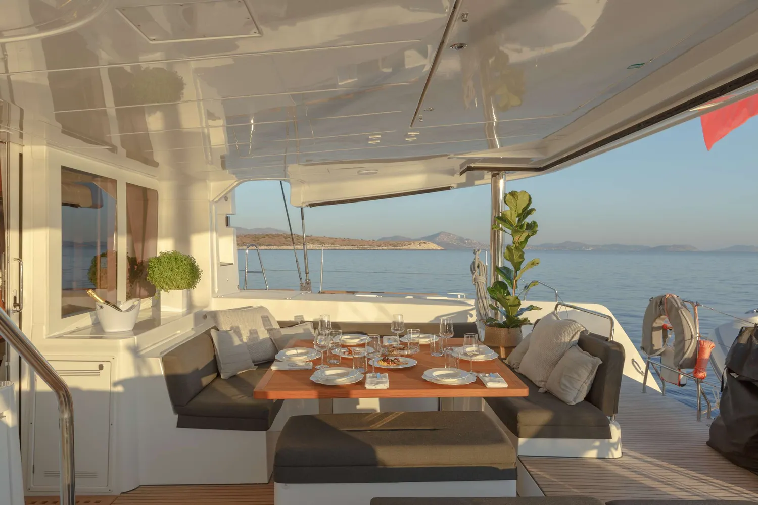 yacht-576713