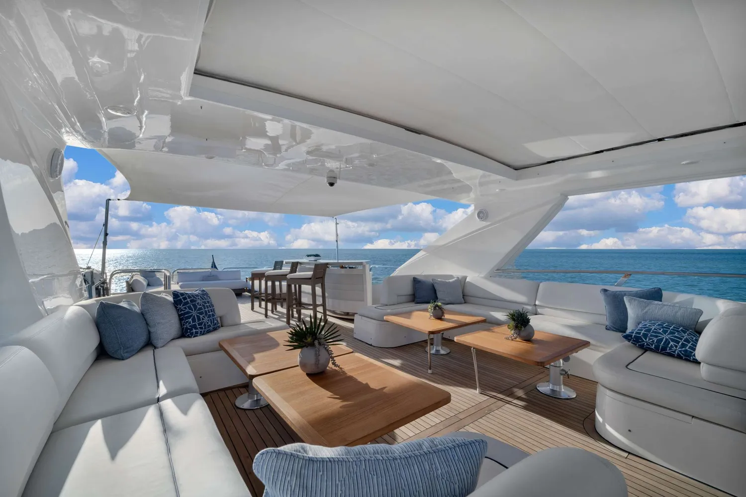 yacht-565803