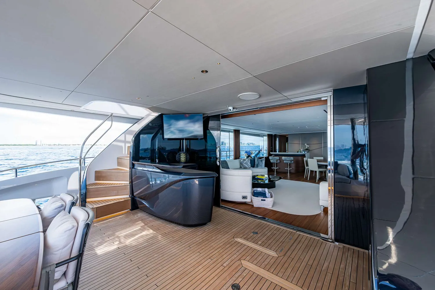 yacht-569896