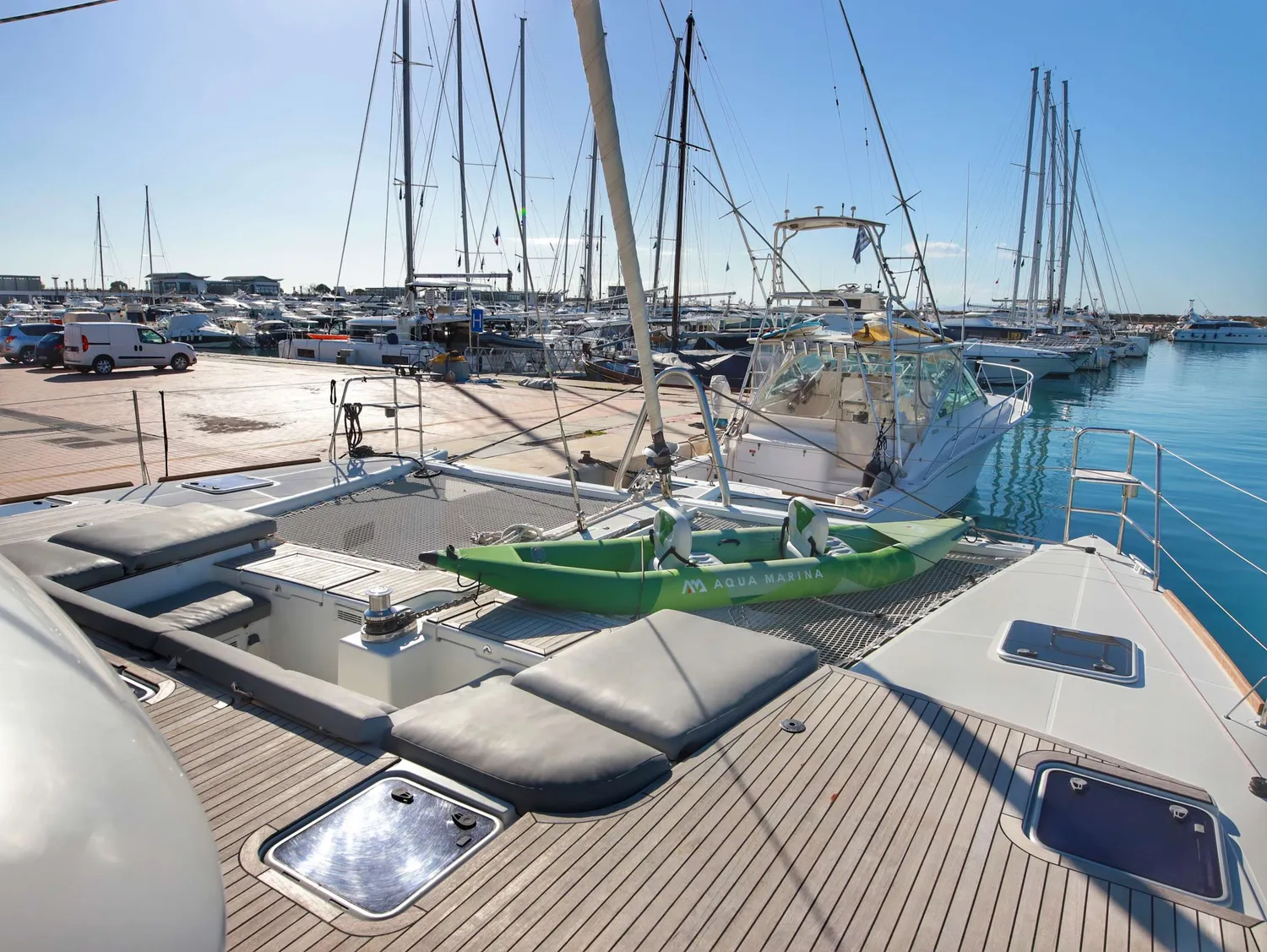 yacht-566909