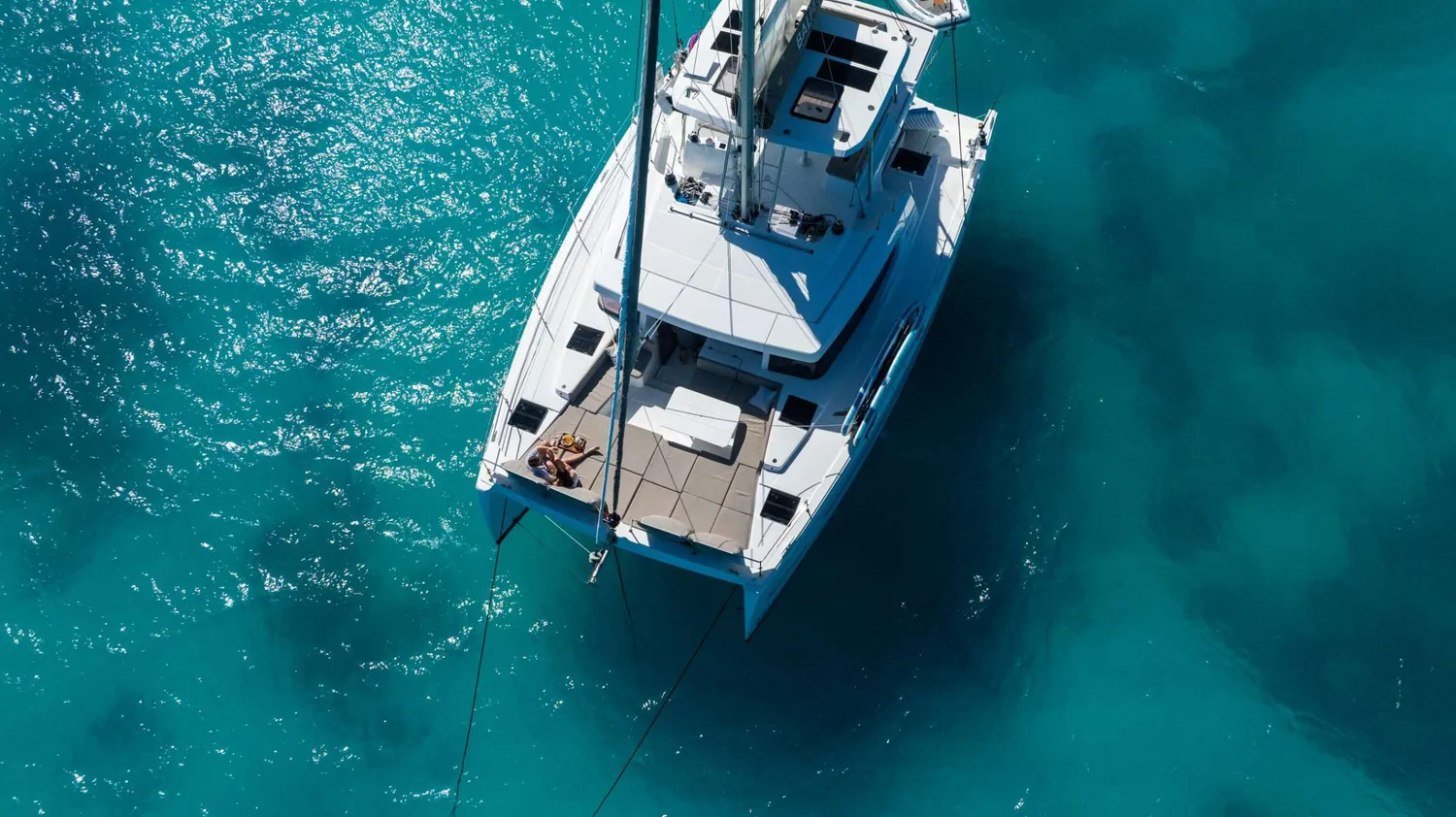 yacht-572953