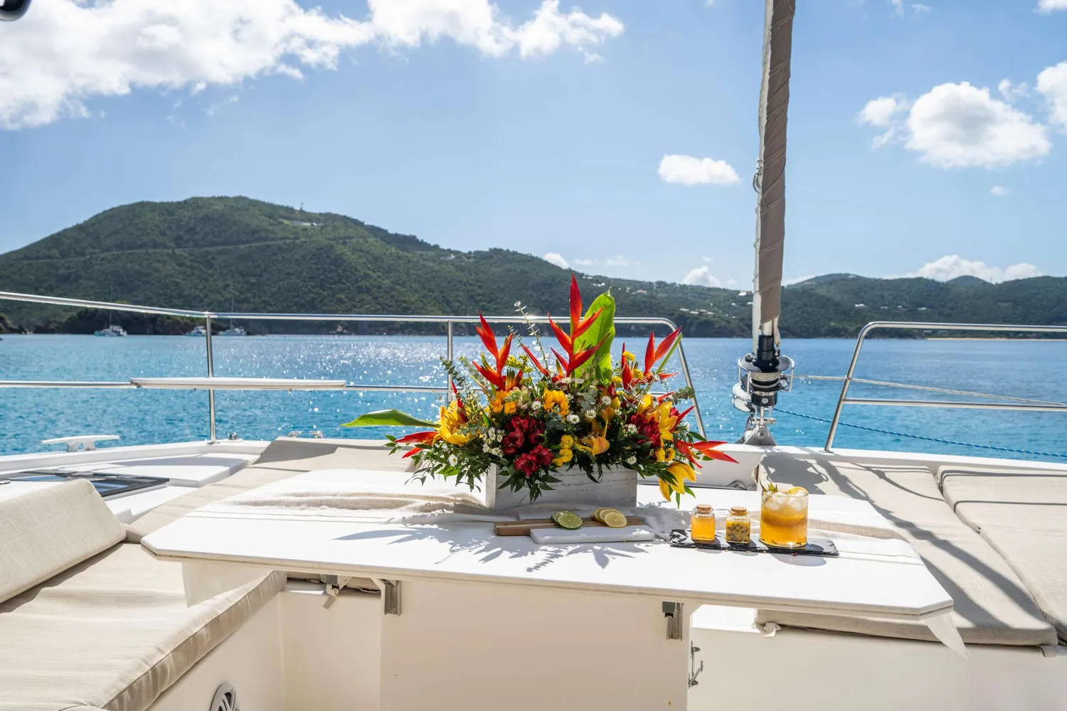 yacht-575453