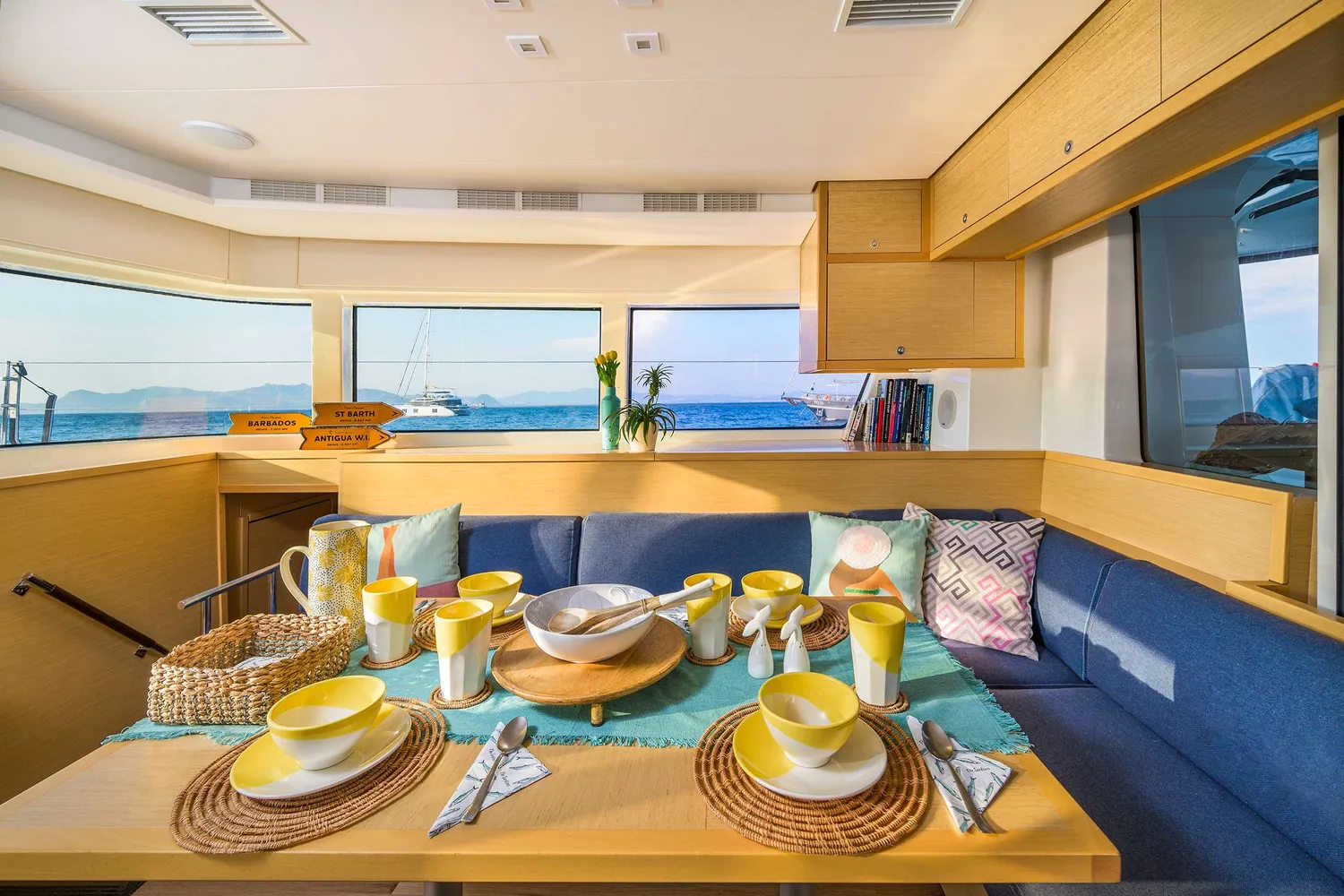 yacht-586019
