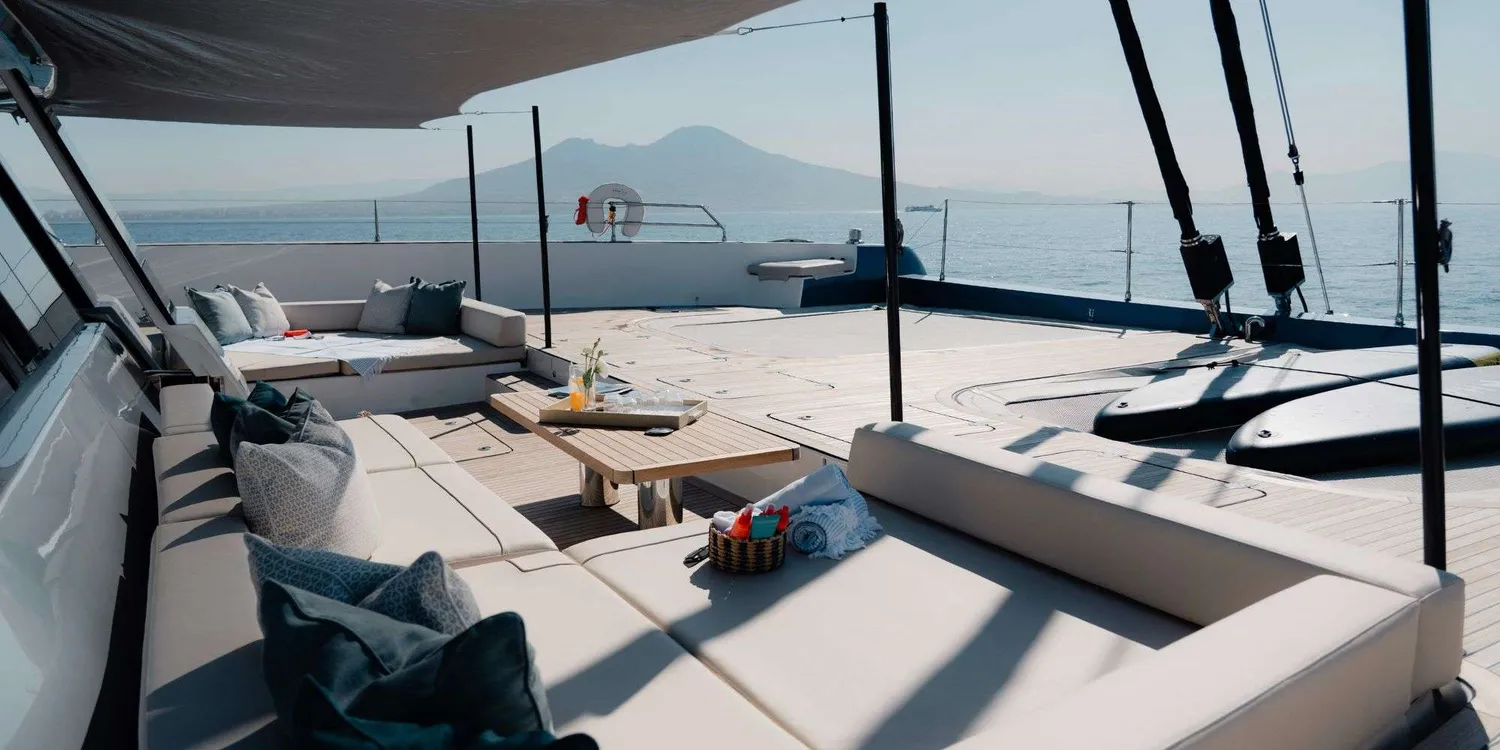 yacht-569310